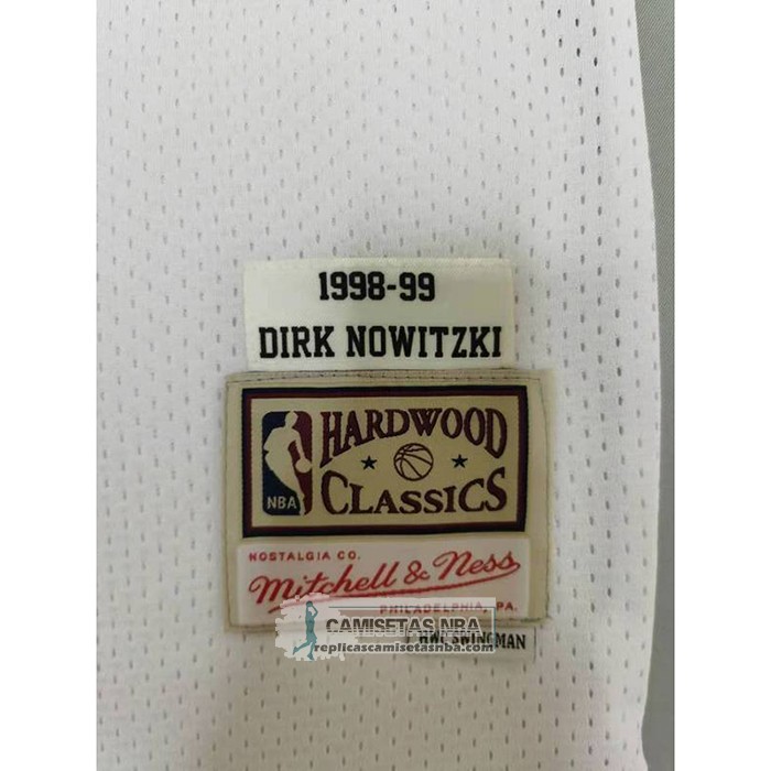 Camiseta Dallas Mavericks Dirk Nowitzki NO 41 Mitchell & Ness 1998-99 Blanco
